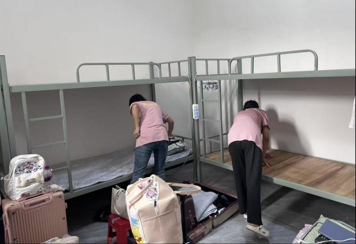 护理学子“三下乡”首日2.png