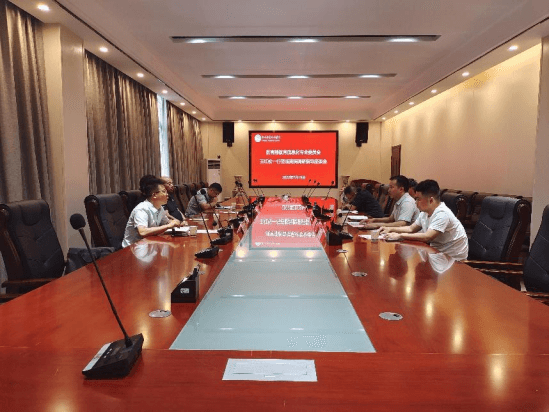 通讯:教育部教育信息化专业委员dafa大发手机版app下载王红松专家一行来我院调研指导工作418.png